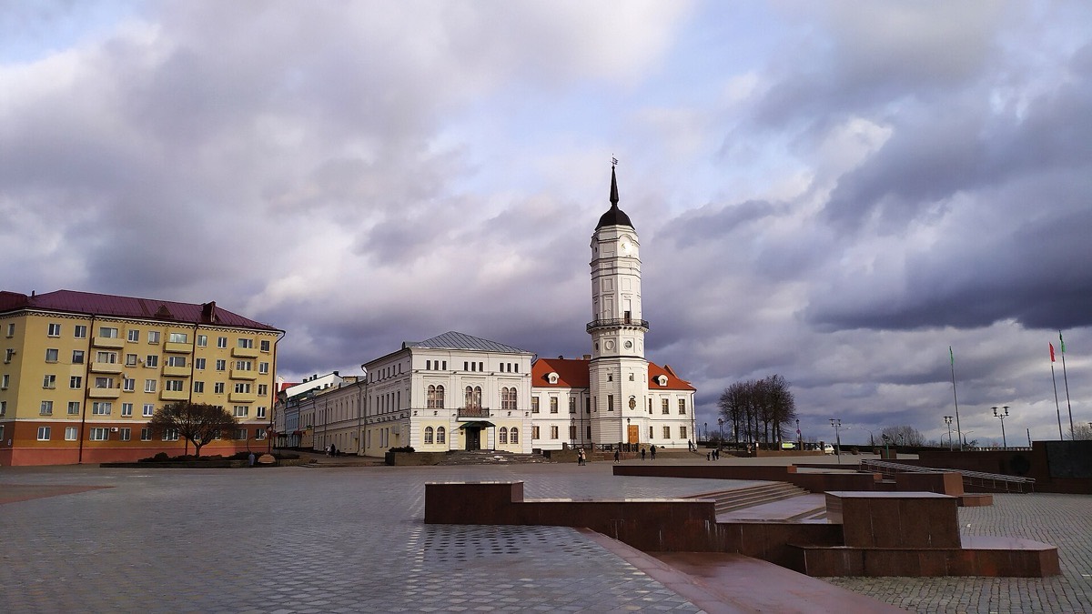 Mogilev's rebuilt town hall and its tall white tower